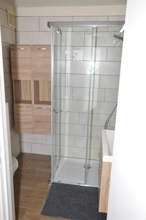 Appartement Modern And Private Studio With All Comfort! à Roulers Extérieur photo